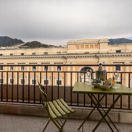 Attico 195 Bed & Breakfast Salerno Exterior photo